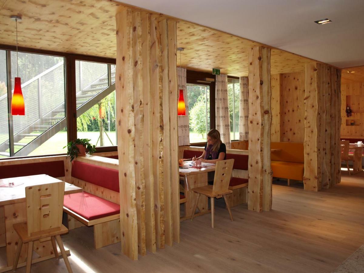 Hermann-Gmeiner-Akademie Hotel อินส์บรุค ภายนอก รูปภาพ