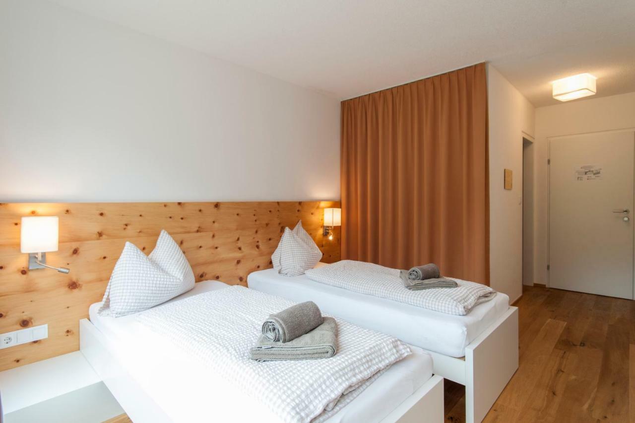 Hermann-Gmeiner-Akademie Hotel อินส์บรุค ภายนอก รูปภาพ
